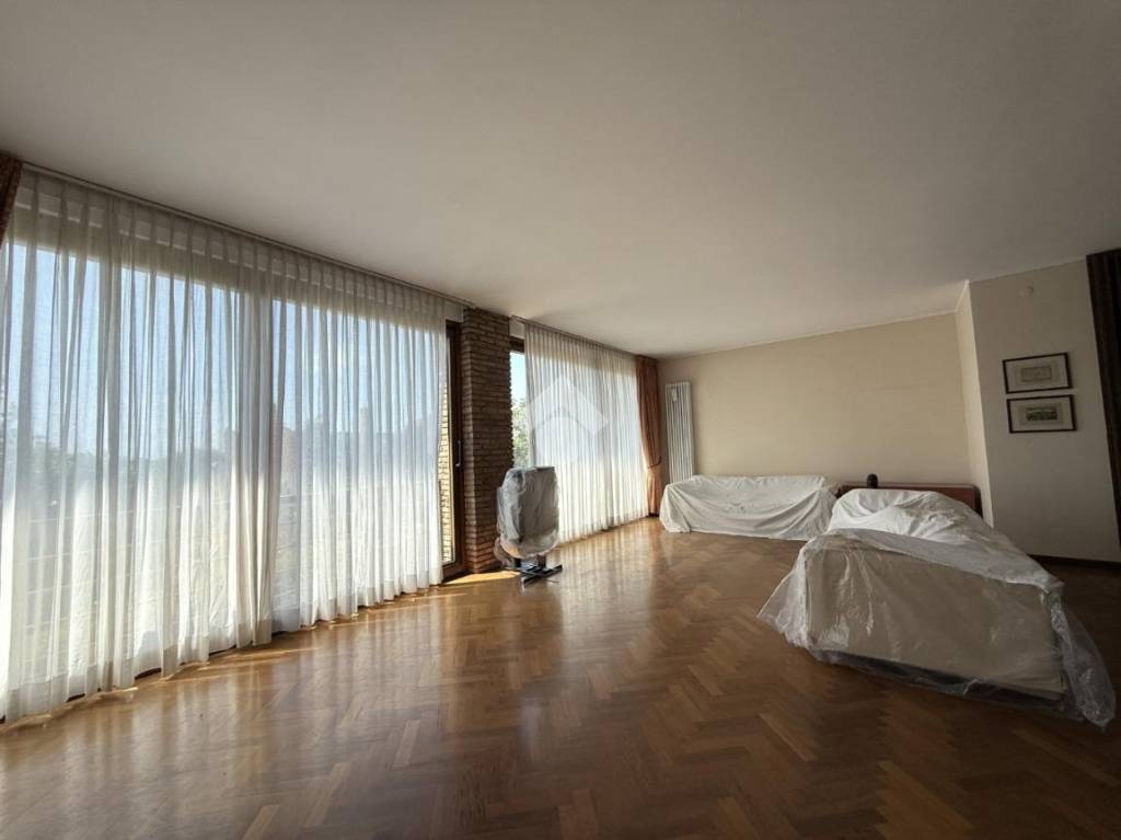 appartamento in vendita a Scanzorosciate in zona Tribulina