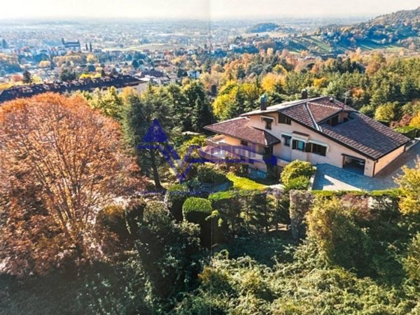 villa in vendita a Scanzorosciate