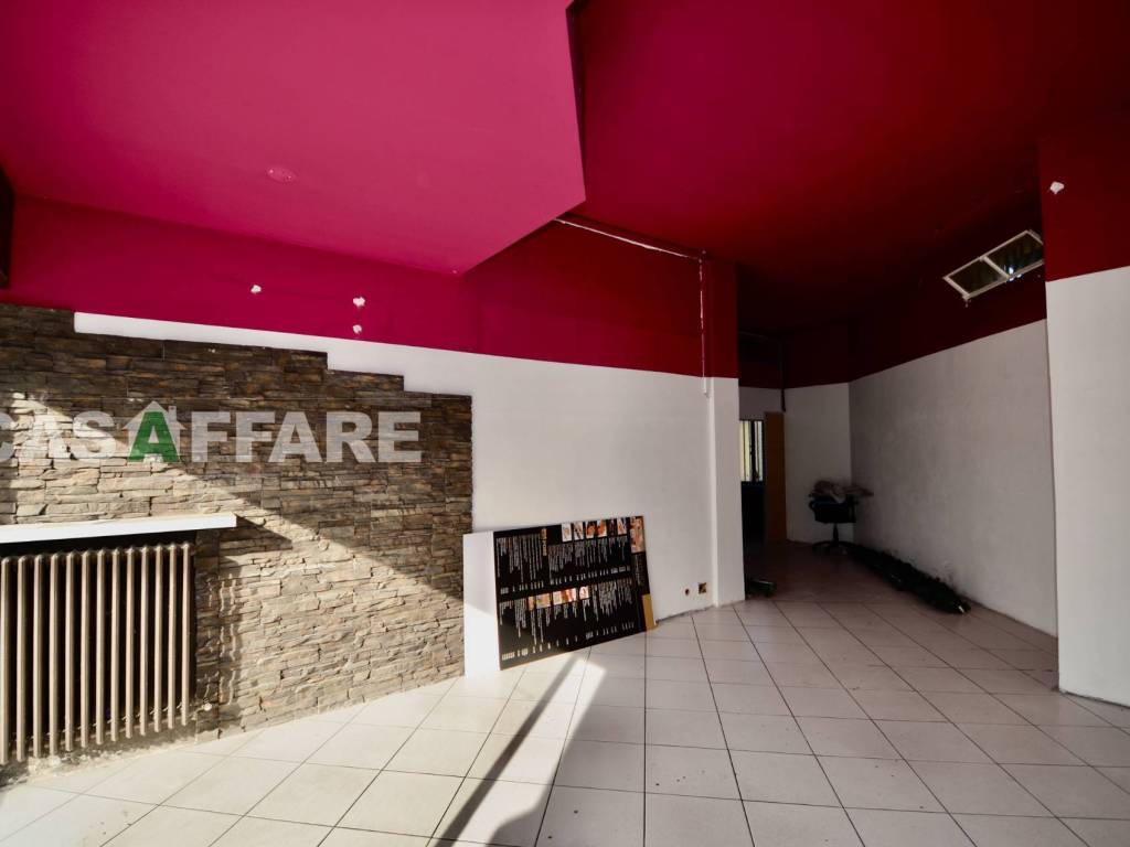 negozio in vendita a Scanzorosciate