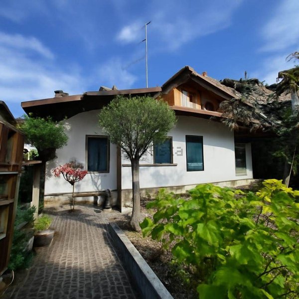 villa in vendita a Scanzorosciate