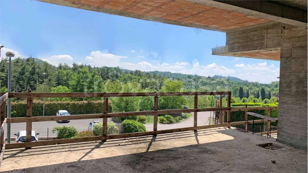 appartamento in vendita a Scanzorosciate in zona Gavarno