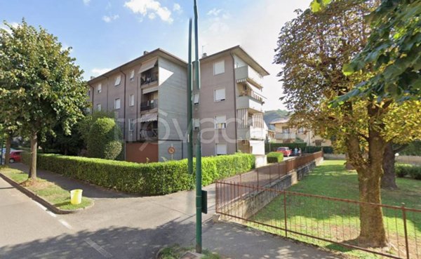 casa indipendente in vendita a Scanzorosciate