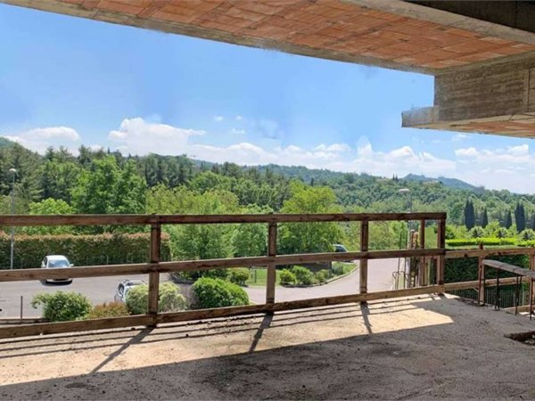 appartamento in vendita a Scanzorosciate in zona Gavarno