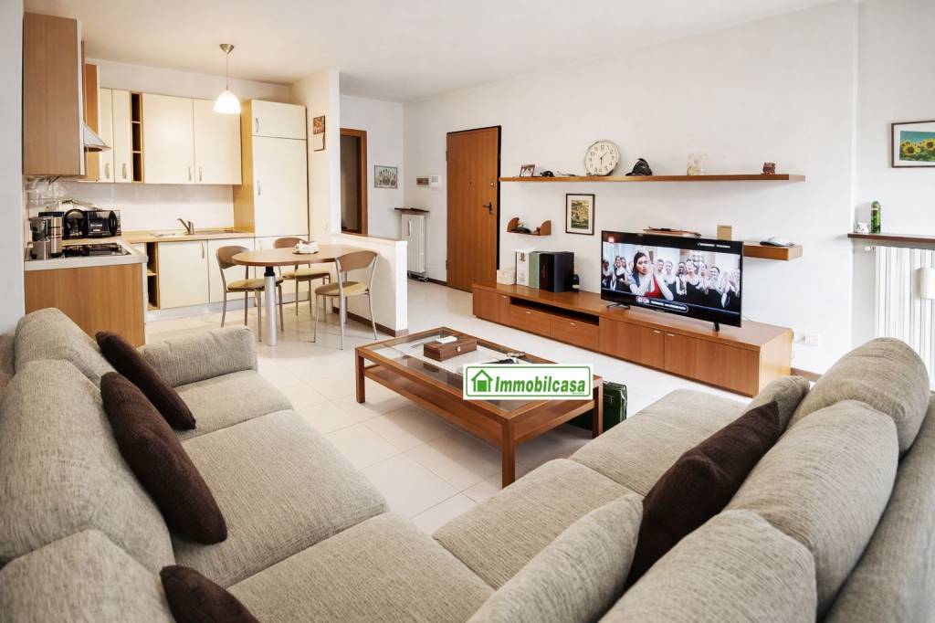 appartamento in vendita a Scanzorosciate