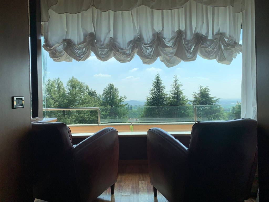 casa indipendente in vendita a Scanzorosciate in zona Gavarno