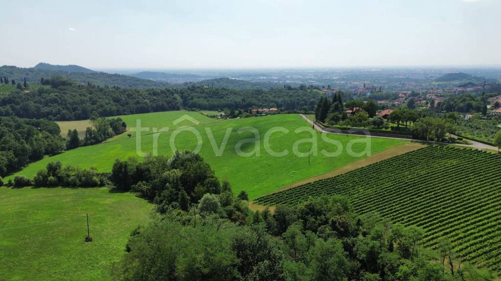 terreno agricolo in vendita a Scanzorosciate in zona Gavarno