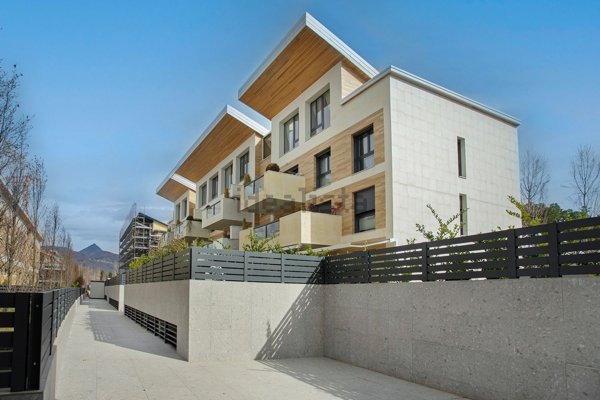 appartamento in vendita a Scanzorosciate