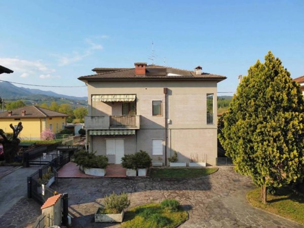 appartamento in vendita a Scanzorosciate in zona Negrone