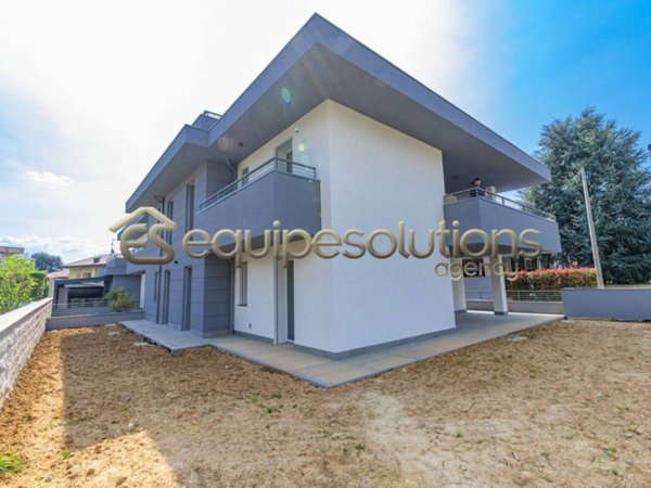 appartamento in vendita a Scanzorosciate