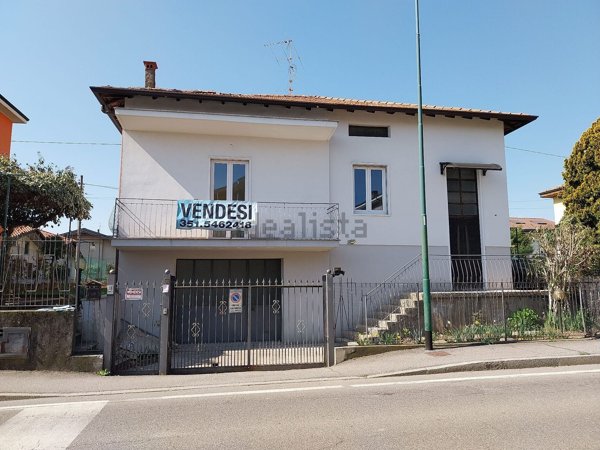 casa indipendente in vendita a Scanzorosciate in zona Negrone