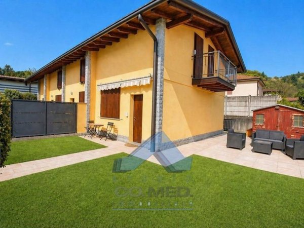 casa indipendente in vendita a Scanzorosciate