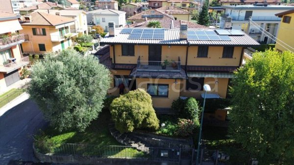 casa indipendente in vendita a Scanzorosciate