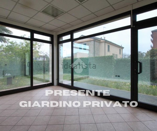 ufficio in vendita a Scanzorosciate in zona Ponte