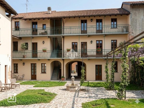 casale in vendita a Scanzorosciate