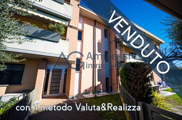 appartamento in vendita a Scanzorosciate in zona Ponte