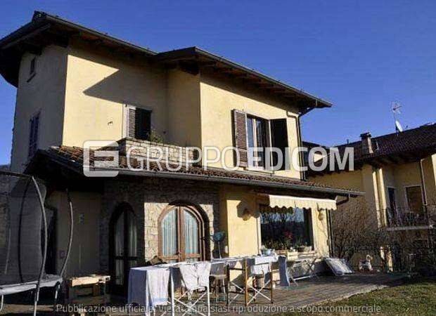 casa indipendente in vendita a Scanzorosciate
