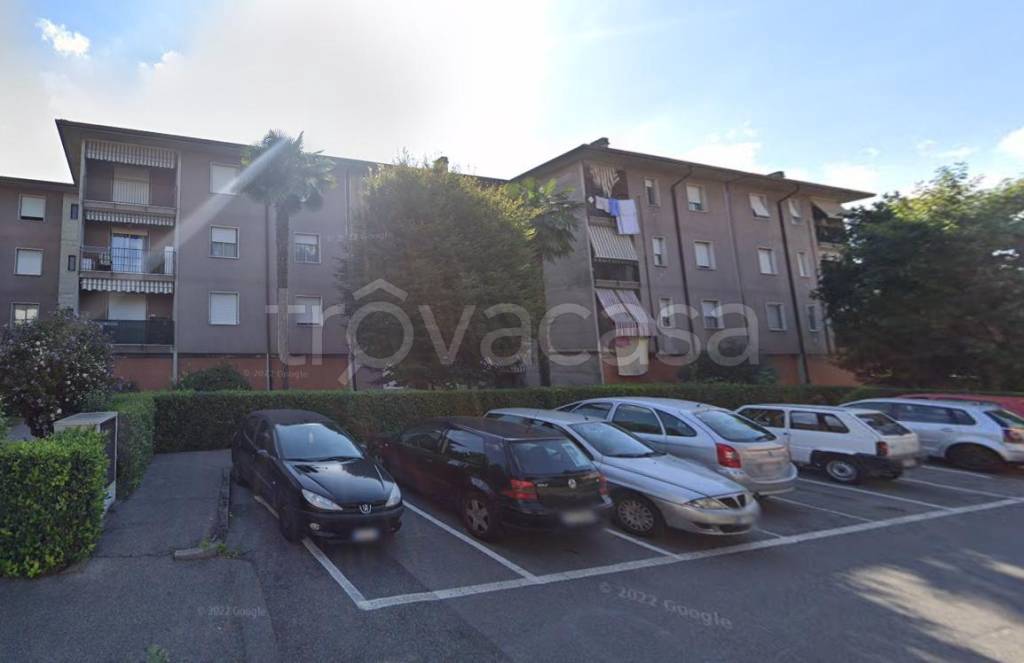 ufficio in vendita a Scanzorosciate in zona Ponte