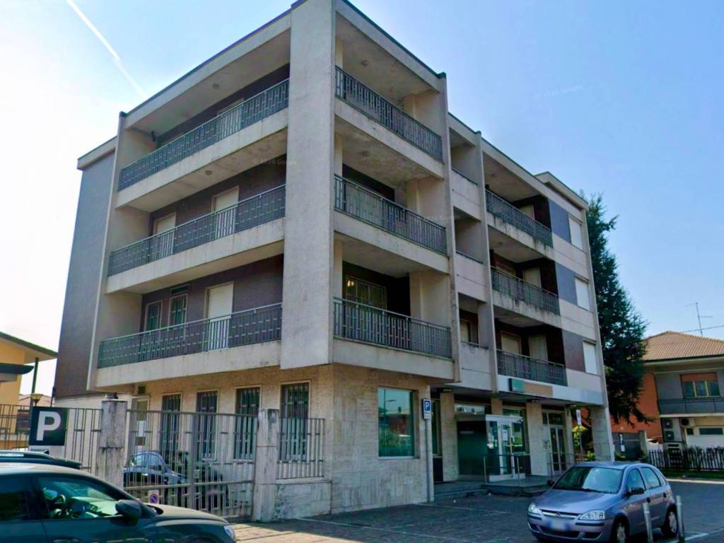 appartamento in vendita a Scanzorosciate in zona Ponte