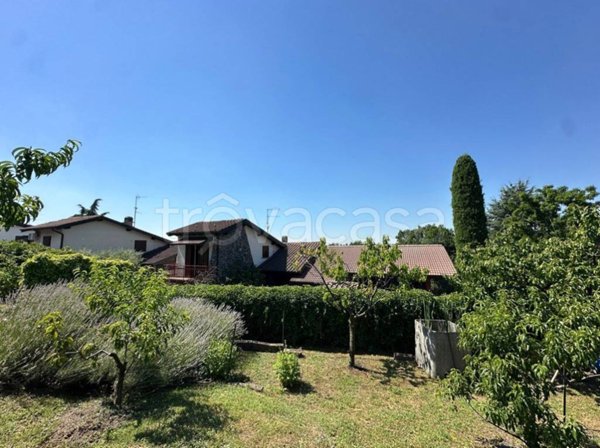 casa indipendente in vendita a Scanzorosciate