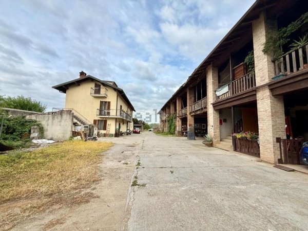 quadrivano in vendita a Scanzorosciate in zona Negrone