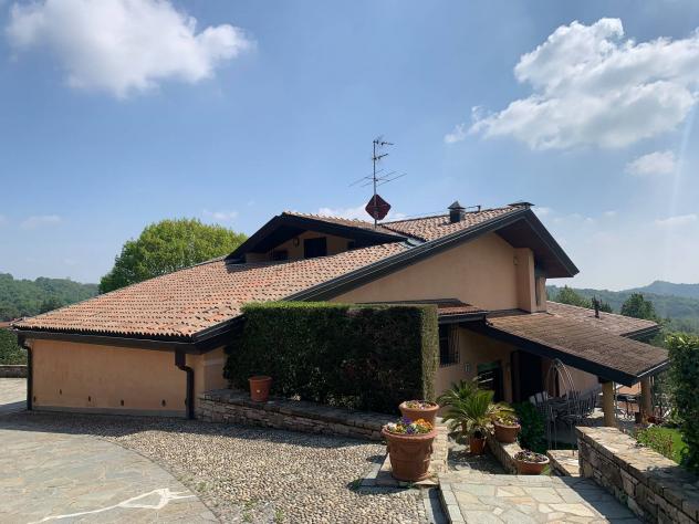 casa indipendente in vendita a Scanzorosciate