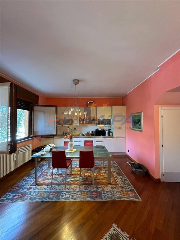 casa indipendente in vendita a Scanzorosciate in zona Ponte