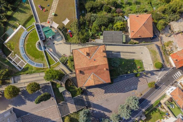 appartamento in vendita a Scanzorosciate in zona Tribulina