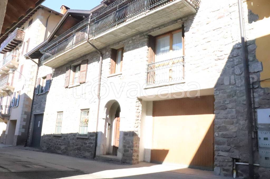 appartamento in vendita a Schilpario