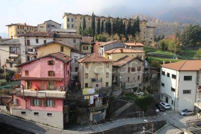 appartamento in vendita a Sedrina in zona Botta