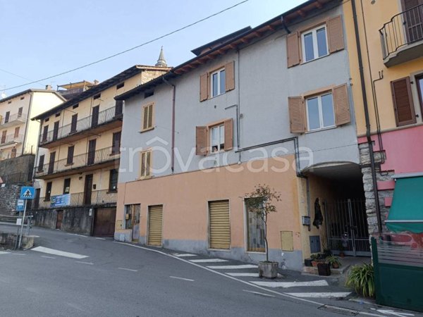casa indipendente in vendita a Sedrina in zona Botta