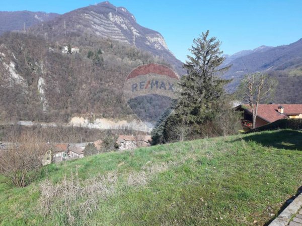 villa in vendita a Sedrina