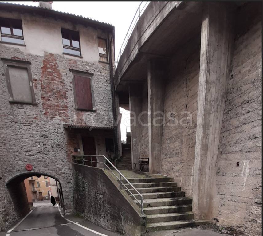 appartamento in vendita a Sedrina in zona Botta