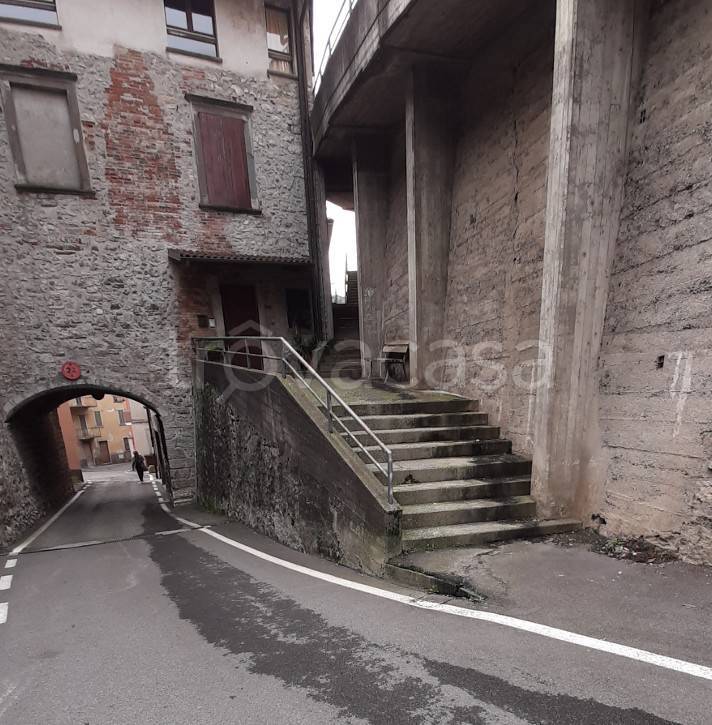 appartamento in vendita a Sedrina in zona Botta