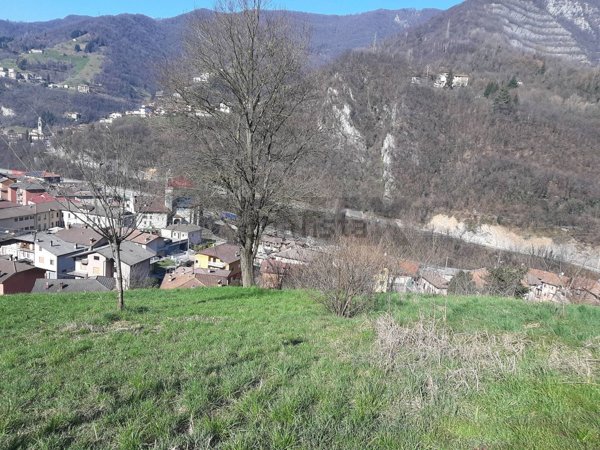 villa in vendita a Sedrina