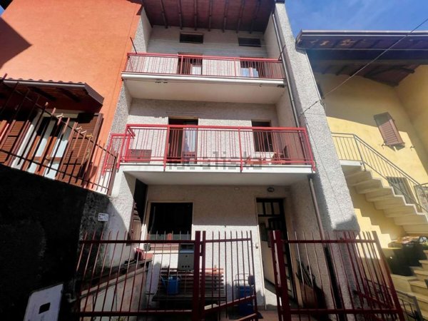 casa indipendente in vendita a Sedrina in zona Botta