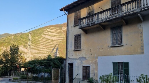 rudere in vendita a Sedrina