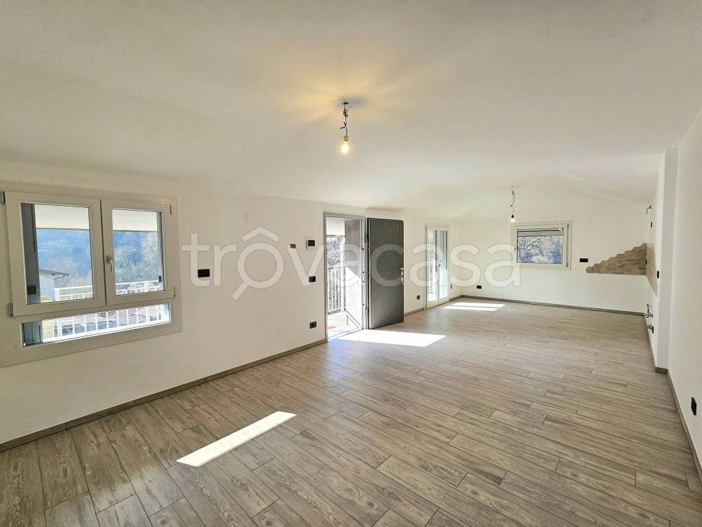 appartamento in vendita a Sedrina in zona Botta