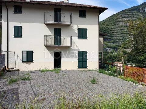 casa indipendente in vendita a Sedrina in zona Botta