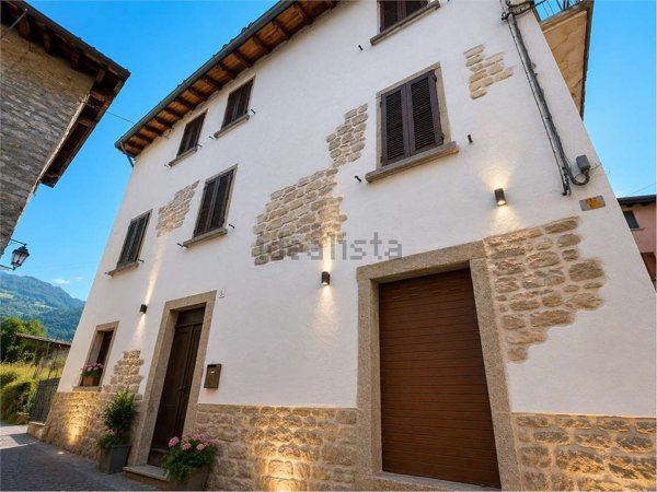 casa indipendente in vendita a Sedrina in zona Botta