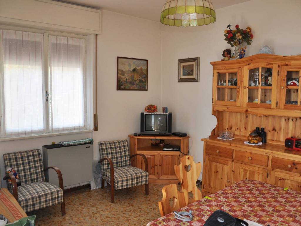 appartamento in vendita a Selvino