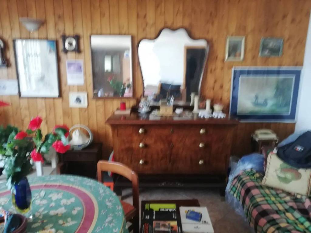 appartamento in vendita a Selvino