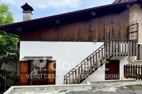 appartamento in vendita a Selvino
