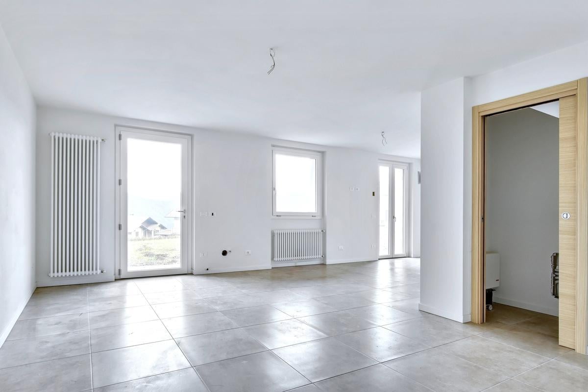 casa indipendente in vendita a Selvino