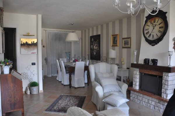 appartamento in vendita a Selvino