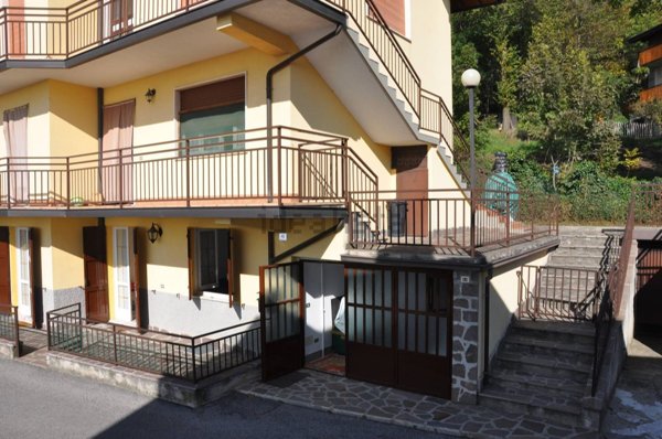 appartamento in vendita a Selvino