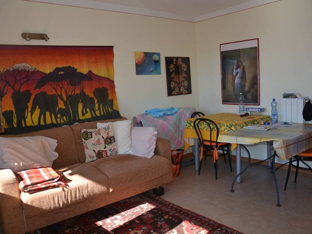 appartamento in vendita a Selvino