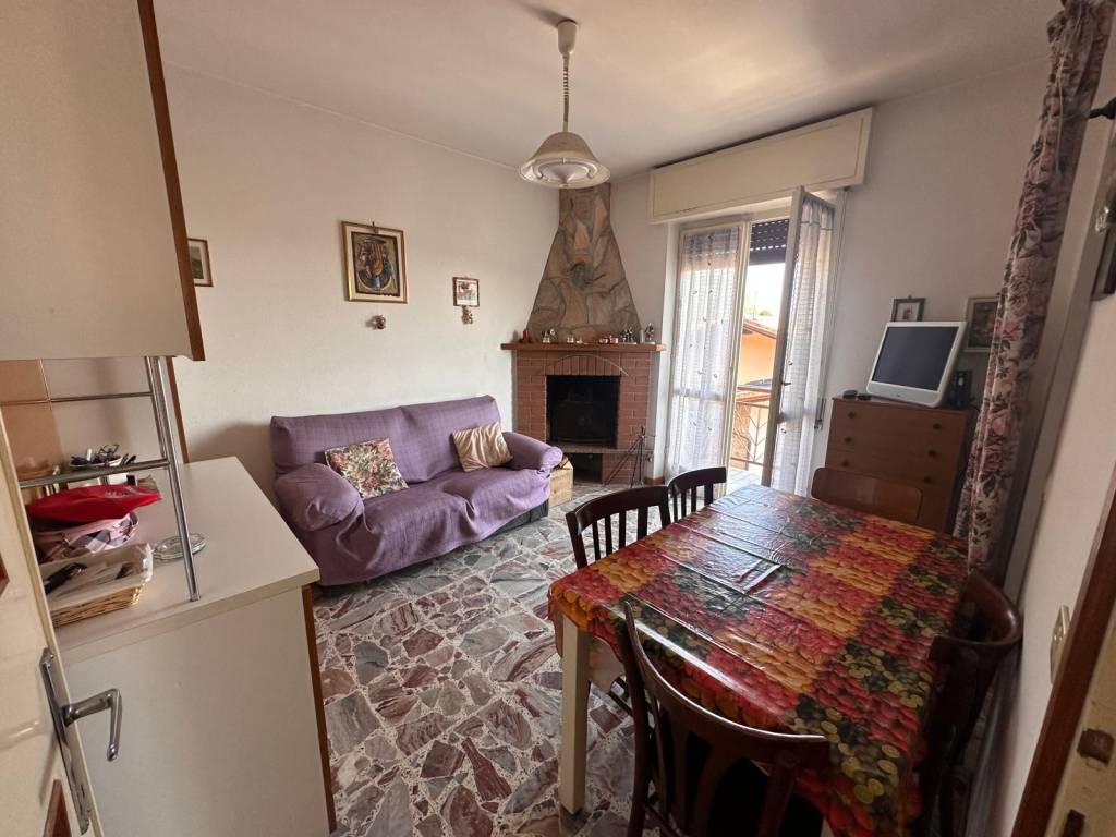 appartamento in vendita a Selvino