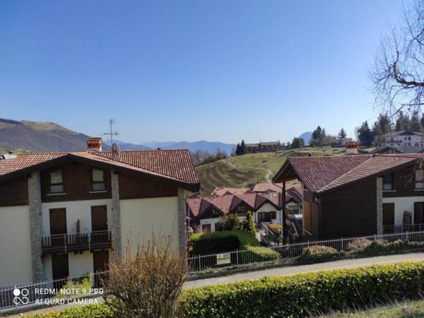 appartamento in vendita a Selvino