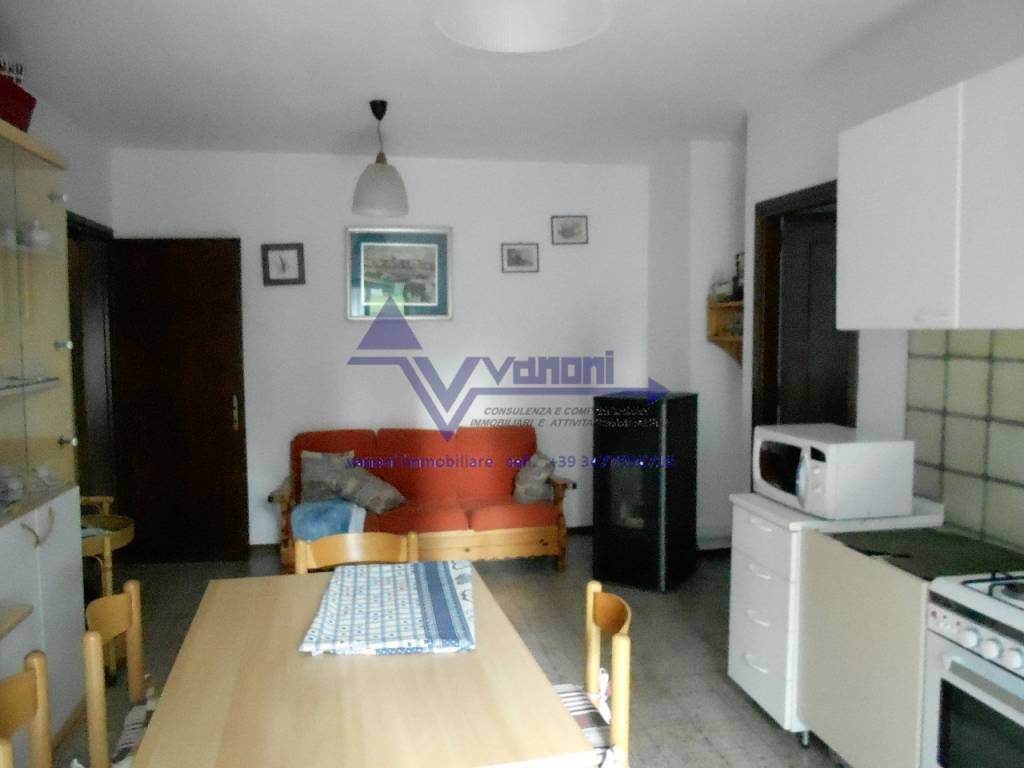 appartamento in vendita a Selvino