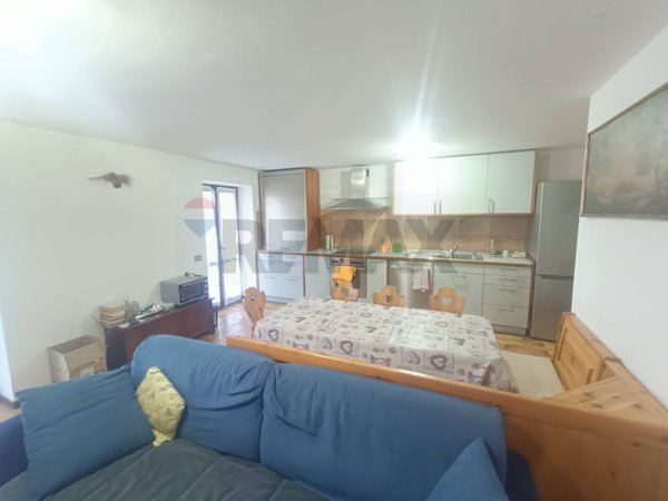 appartamento in vendita a Selvino